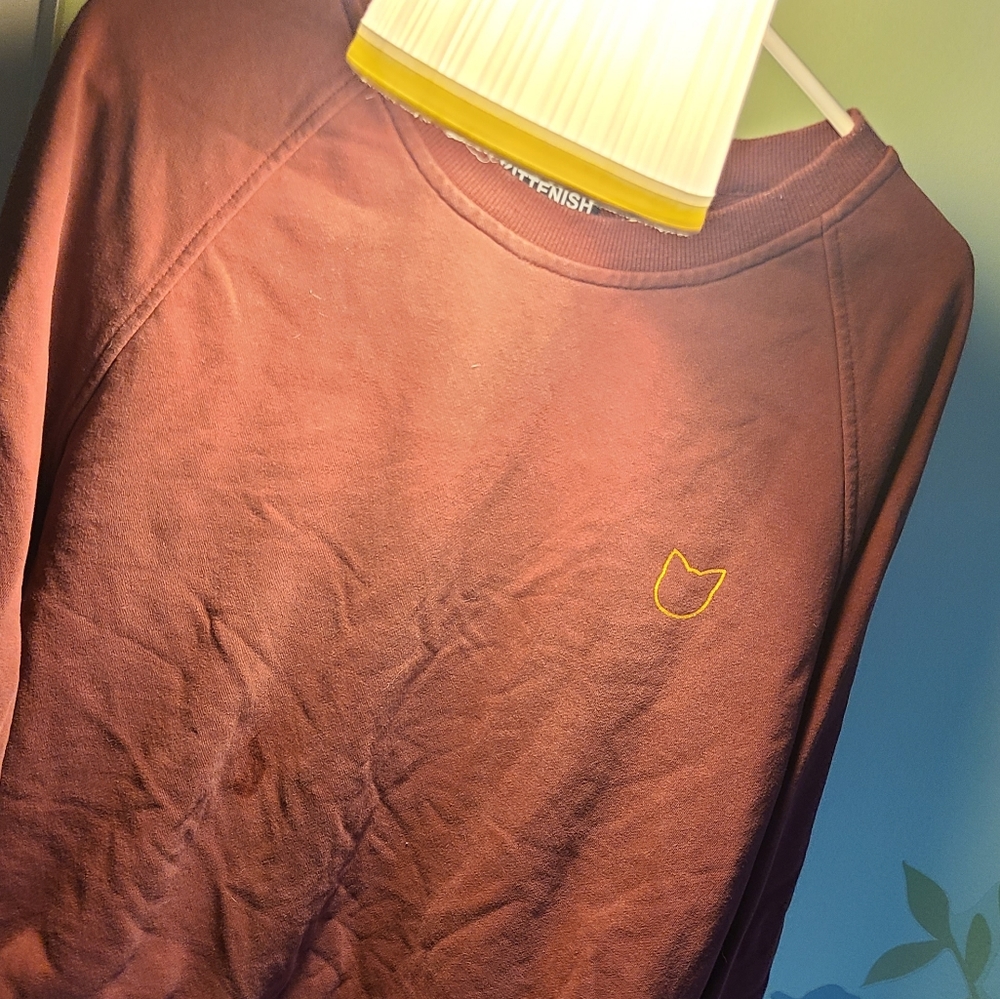 VALENTINES DAY DEAL 🔥  KITTENISH MAROON SWEATSHIRT